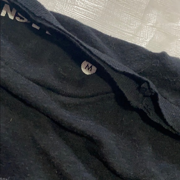 ❤️Vans Distressed Sheer Short Sleeve Top Medium - Picture 4 of 5